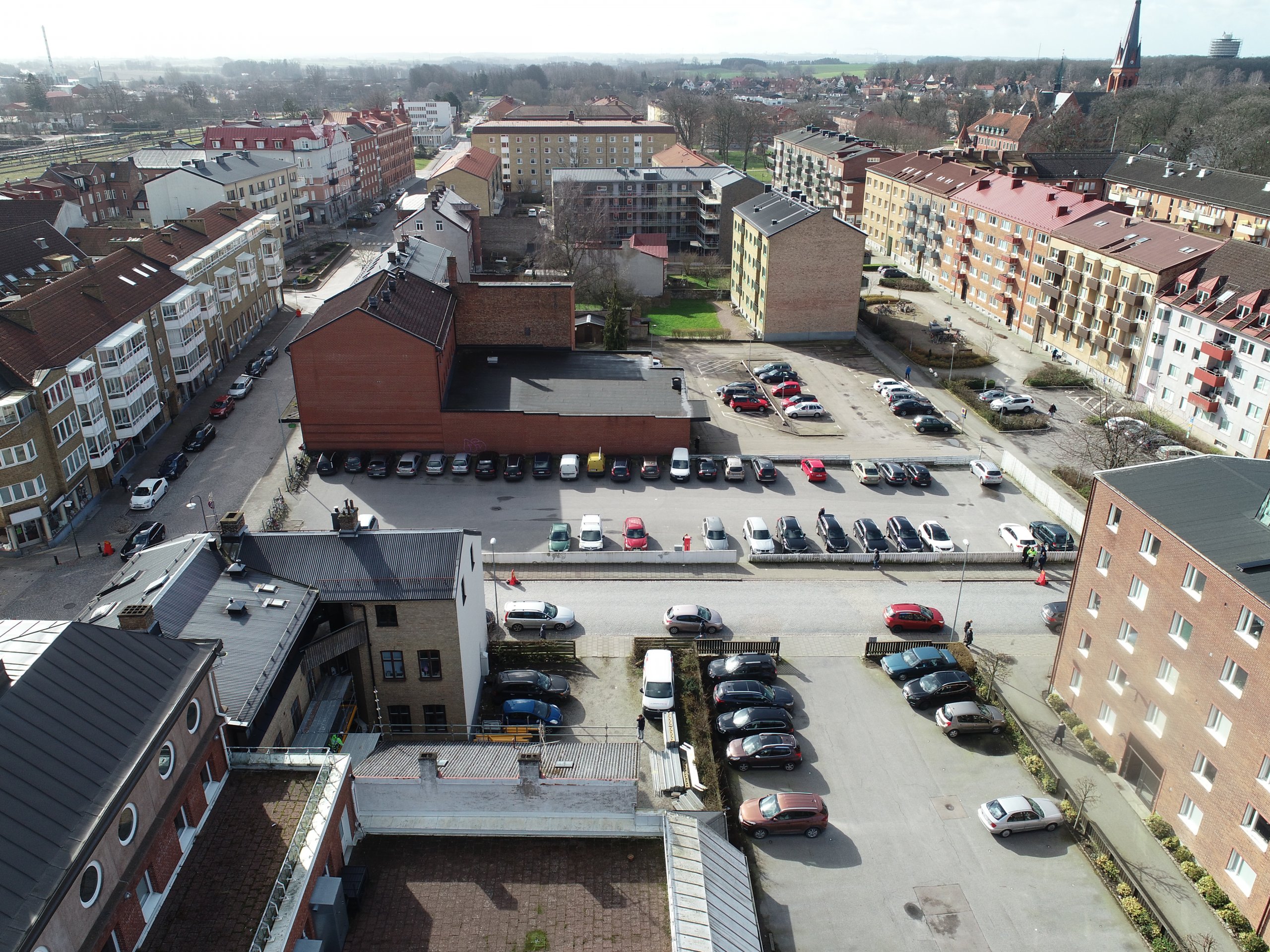 Dr&ouml;narbild &ouml;ver F&auml;rgaren 8 och 19 med de kringliggande gatorna och kvarteren.