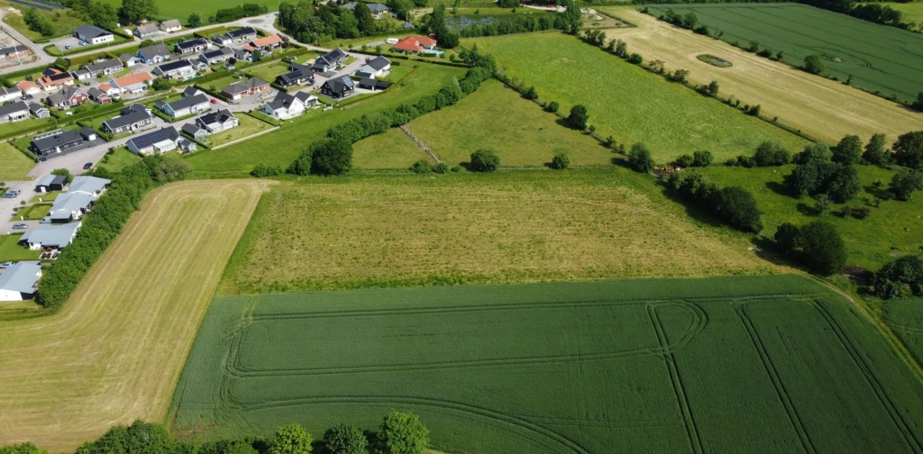 Flygfoto över villaområde löberöd, ölyckegården, eslöv